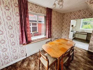 Dining room- click for photo gallery